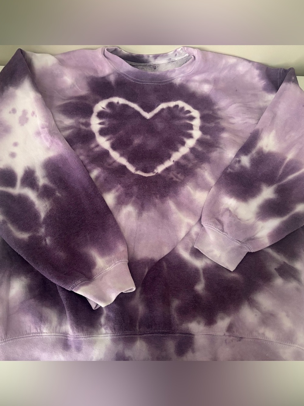 urban outfitters purple tie-dye heart sweatshirt - size small